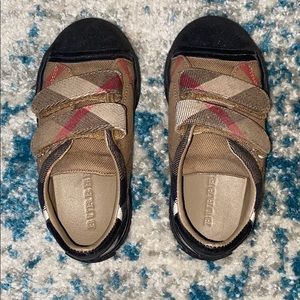 Authentic Burberry Toddler Belside canvas Sneakers